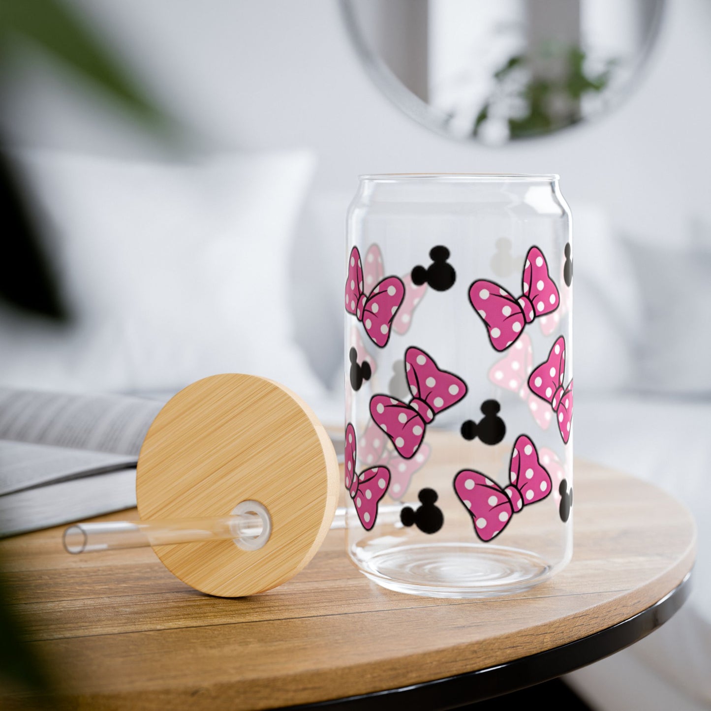 Minnie Mouse Glass Cup