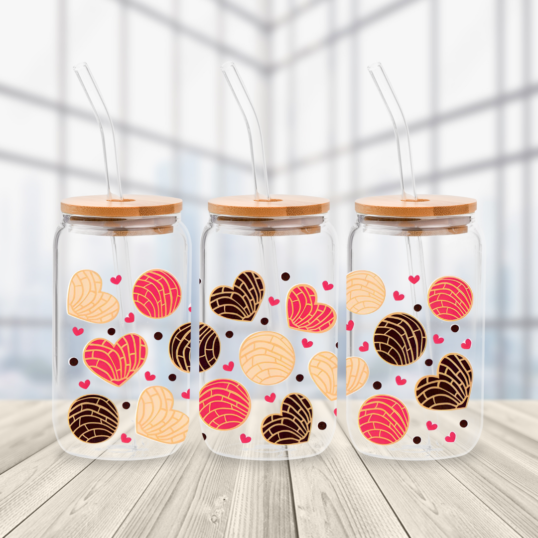 Love Conchas Glass Cup